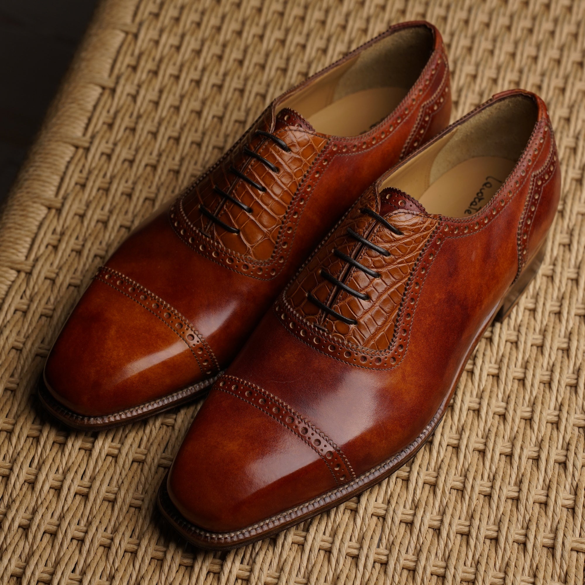 Style 3966 - Cognac Museum Calf / Col. 154 Alligator