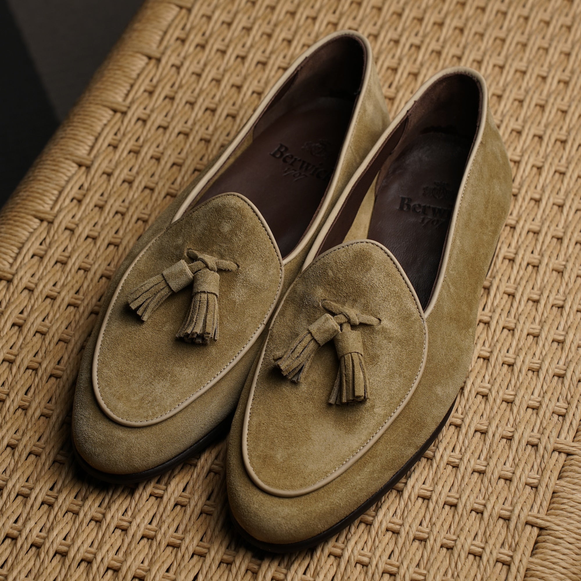 Belgian Tassel Loafer - Maple Suede